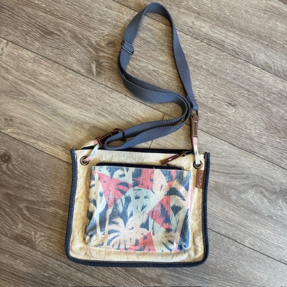 Sun N' Sand Palm Trees Beach Crossbody Bag Adjustable Strap Purse Tote